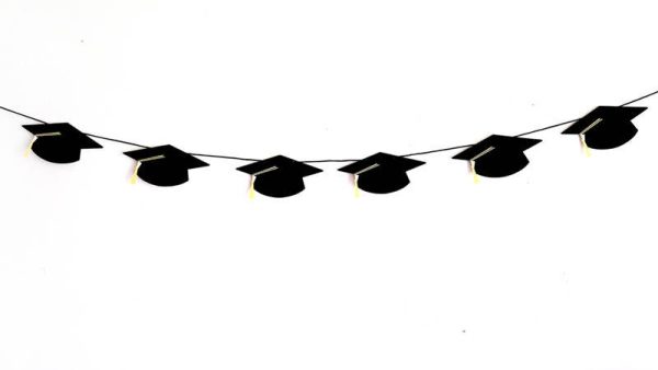 Graduation Garland, Graduation Banner, Graduation Cap Garland, Graduation Cap Banner, Graduation Party Decorations, Graduation Photo Prop