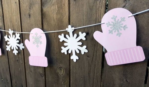 Mittens and Snowflake Garland, Mittens and Snowflake Banner, Winter Baby Shower, Winter Birthday, Winter Onederland